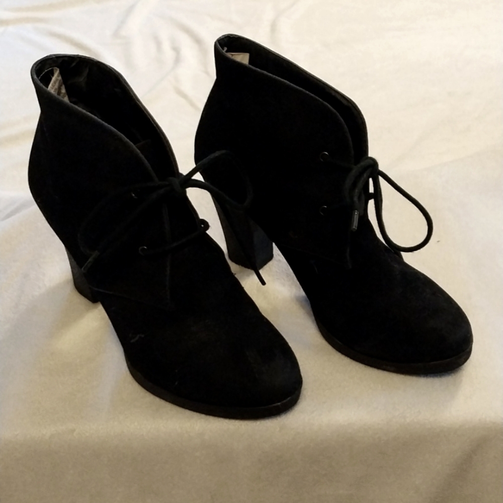 Women's Black Suede-Look Lace Up Ankle Boots, Size 7